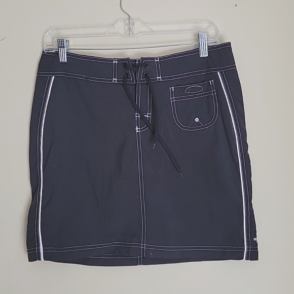The North Face Dresses & Skirts - 🏞HOST PICK🏞The North Face hiking skirt